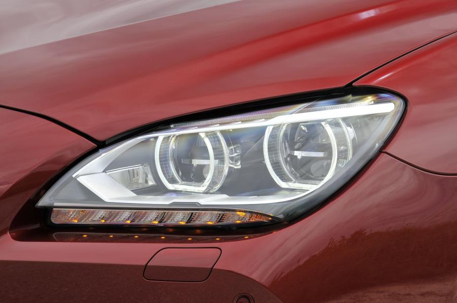  BMW 640i Coupe 2011 года  (фото 6 из 100)